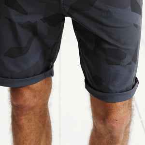 Dark Camo Short